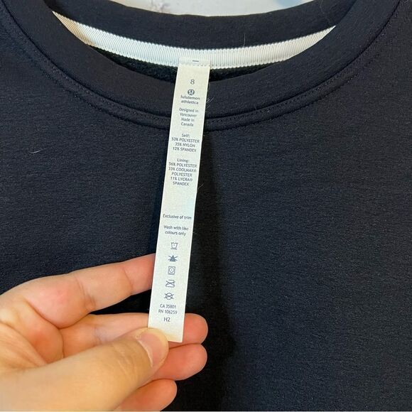 Lululemon Scuba Peplum Top Black size 8 - Picture 4 of 4